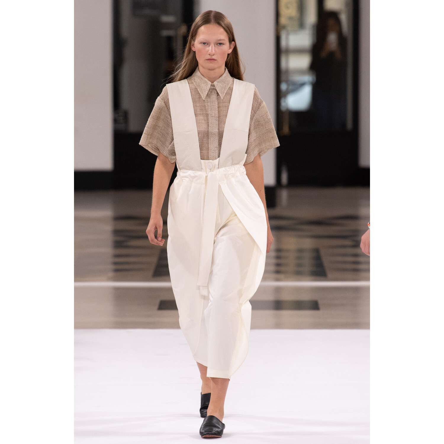 Фото Nobi Talai Spring 2019 PFW / Nobi Talai весна-лето 2019 Неделя моды в Париже